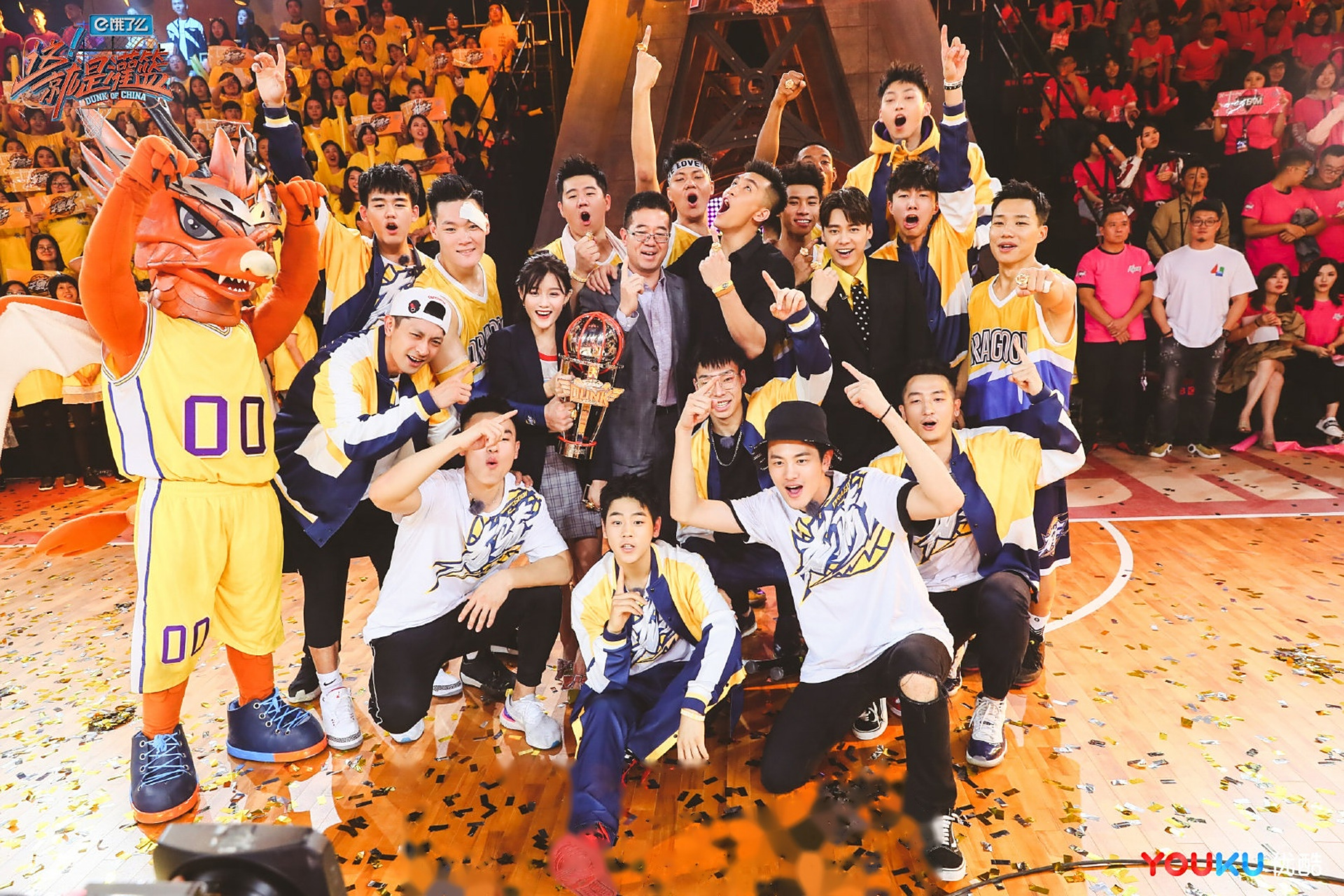 关于骑士全队出击，团结协作带来胜利的喜悦的信息