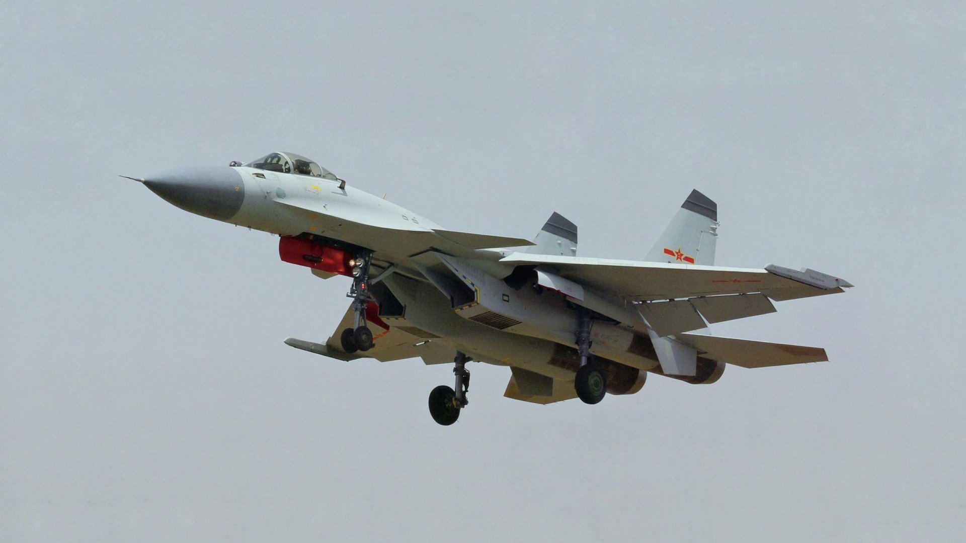 齿轮与草皮,当特奥在F1街道赛收割拉齐奥的遗产